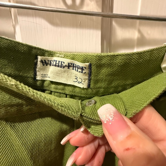 Free People We The Free Summer Bloom embroidered Jeans 
Size 32 - Picture 9 of 15